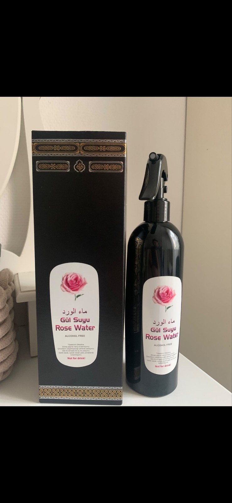 Spray parfumé eau de rose, Enlèvement