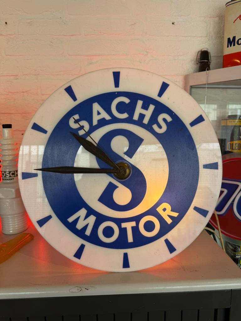 Oude SACHS Motor reclame klok verlichting, Verzamelen, Merken en Reclamevoorwerpen, Gebruikt, Lichtbak of (neon) lamp, Ophalen