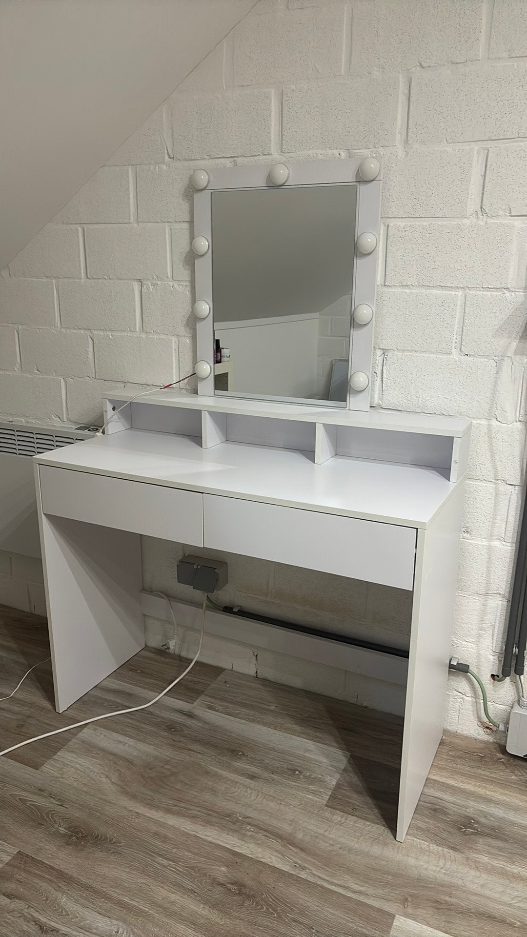 Coiffeuse, Enlèvement, Neuf