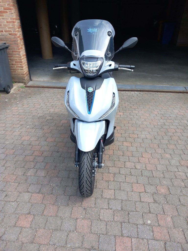Moto/Scooter Piaggio Beverly 400 HPE, Motoren, Scooter, Occasion, ABS, Particulier