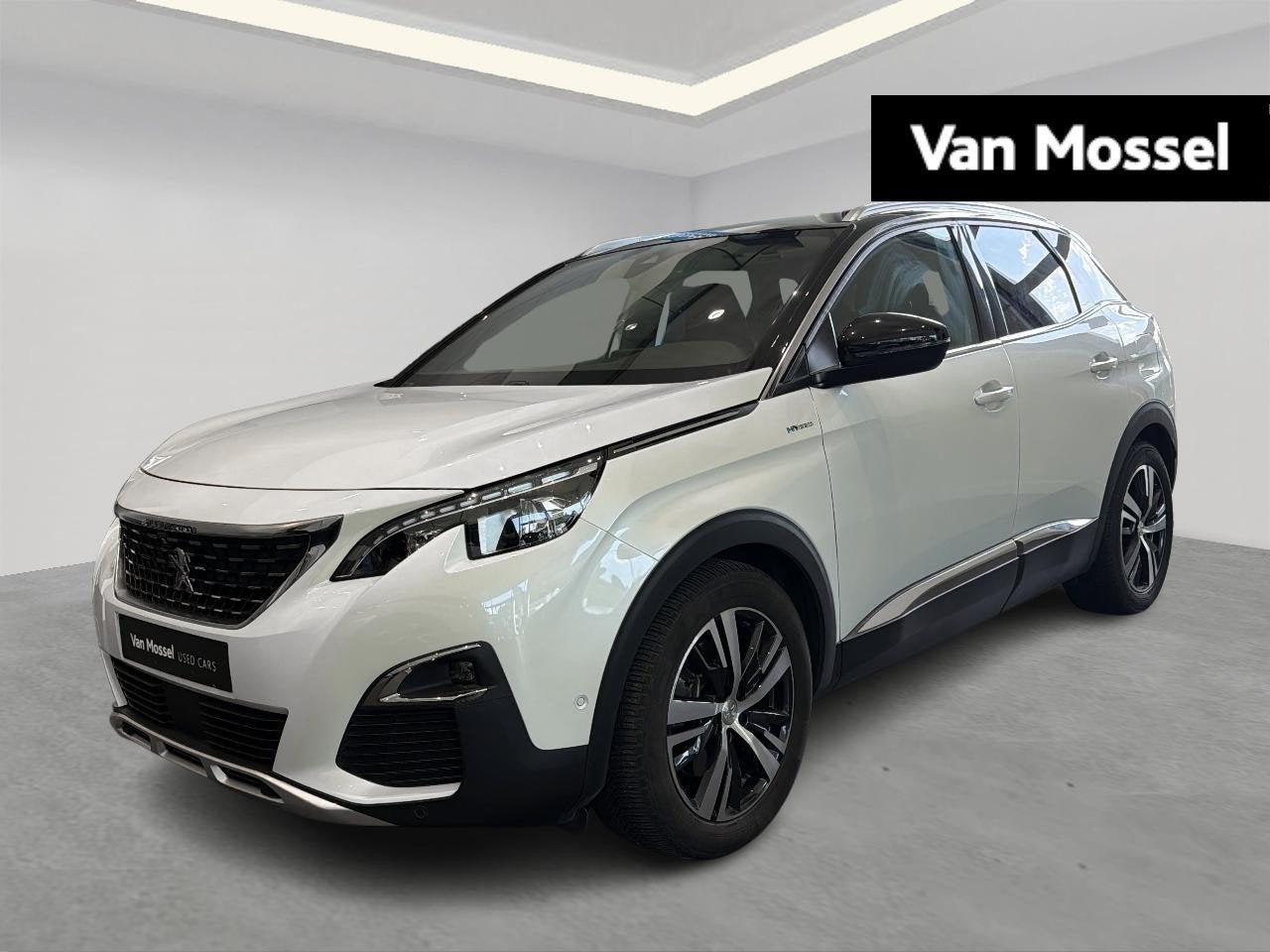 Peugeot 3008 SUV GT Line Hybrid 225 e-EAT8, Stof, Gebruikt, 4 cilinders, Parkeersensor