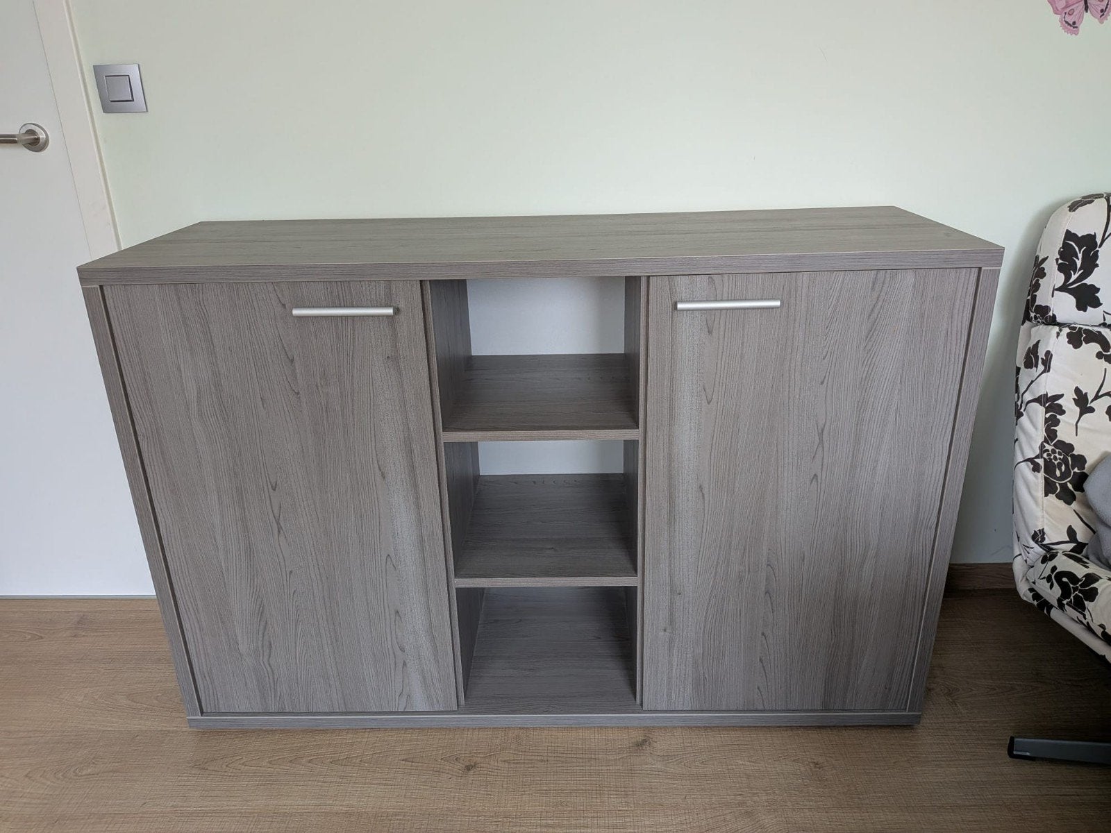 Commode, Enlèvement