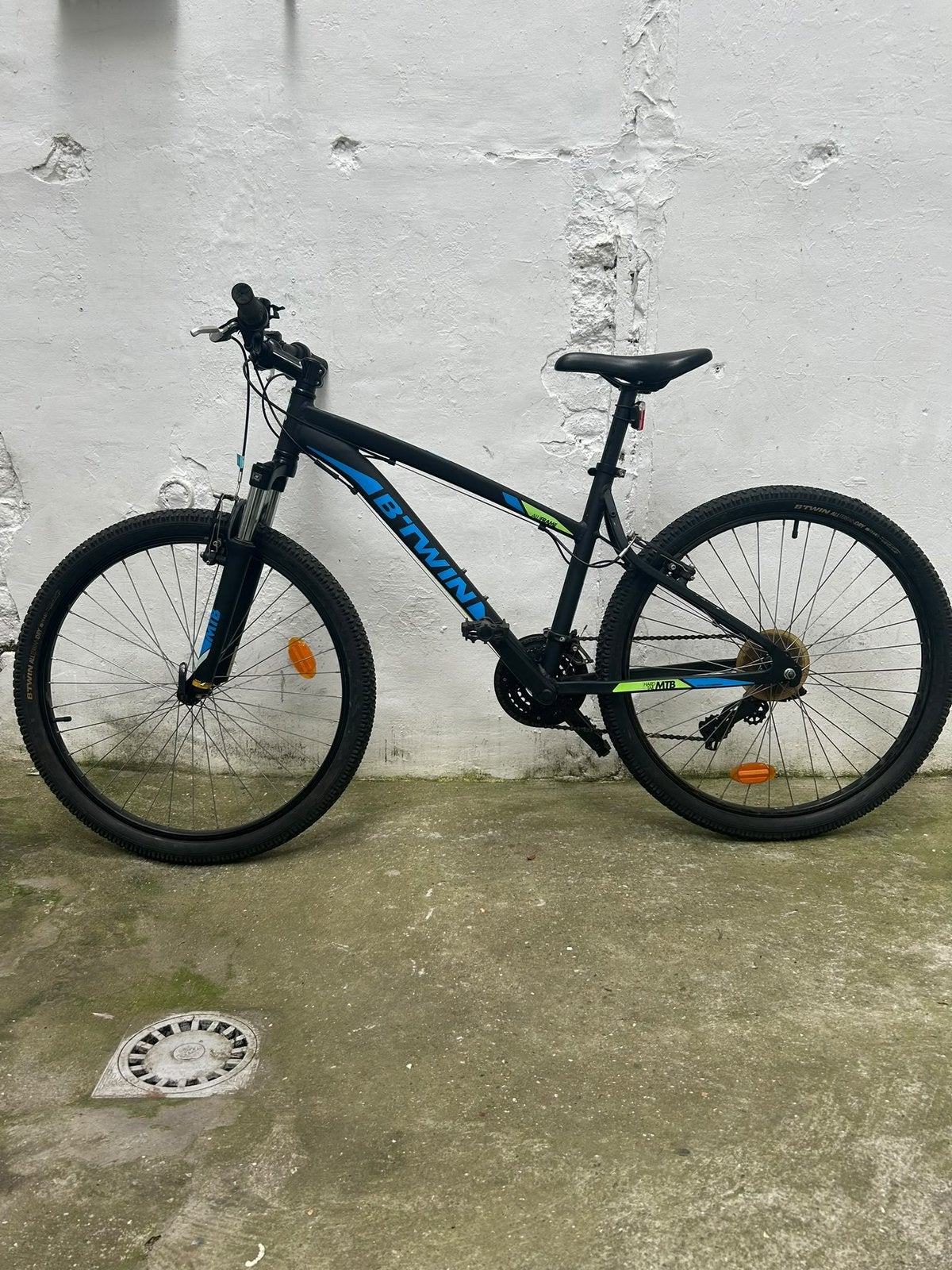 Vélo rockrider btwin 26 pouces en excellent état de fonction, Vélos & Vélomoteurs, Enlèvement ou Envoi, Comme neuf