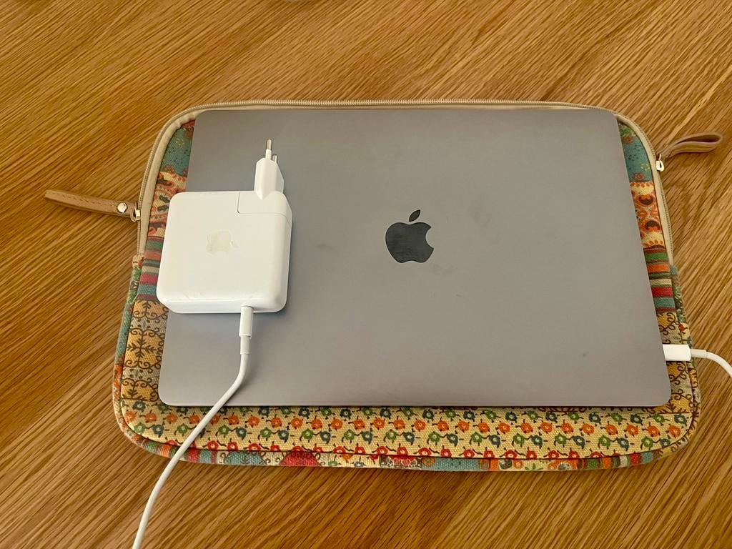 MacBook Pro 2019 13-inch, Ophalen, Gebruikt, MacBook