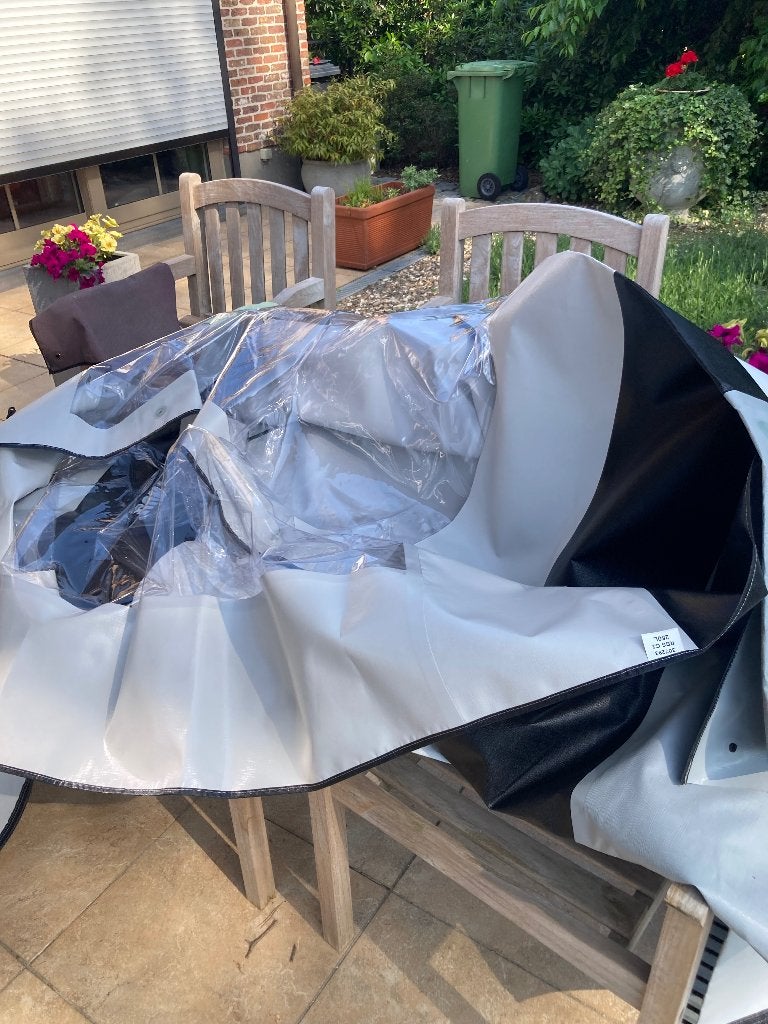 Thule 2 x rain blocker 2,5m, Ophalen, Zo goed als nieuw