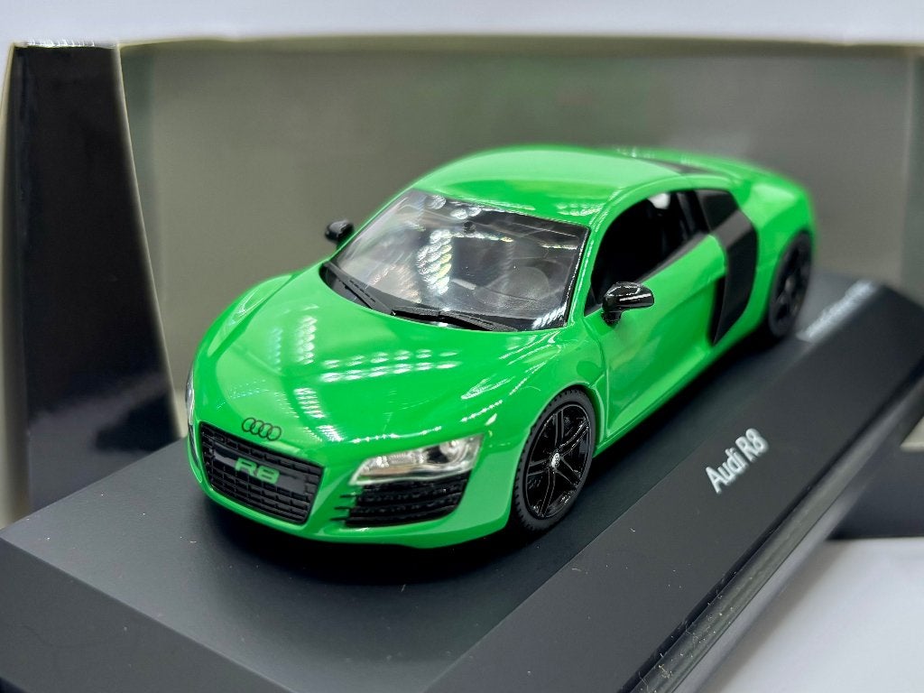 1:43 Audi R8, Hobby en Vrije tijd, Modelauto's | 1:43, Ophalen of Verzenden, Zo goed als nieuw, Auto, Schuco