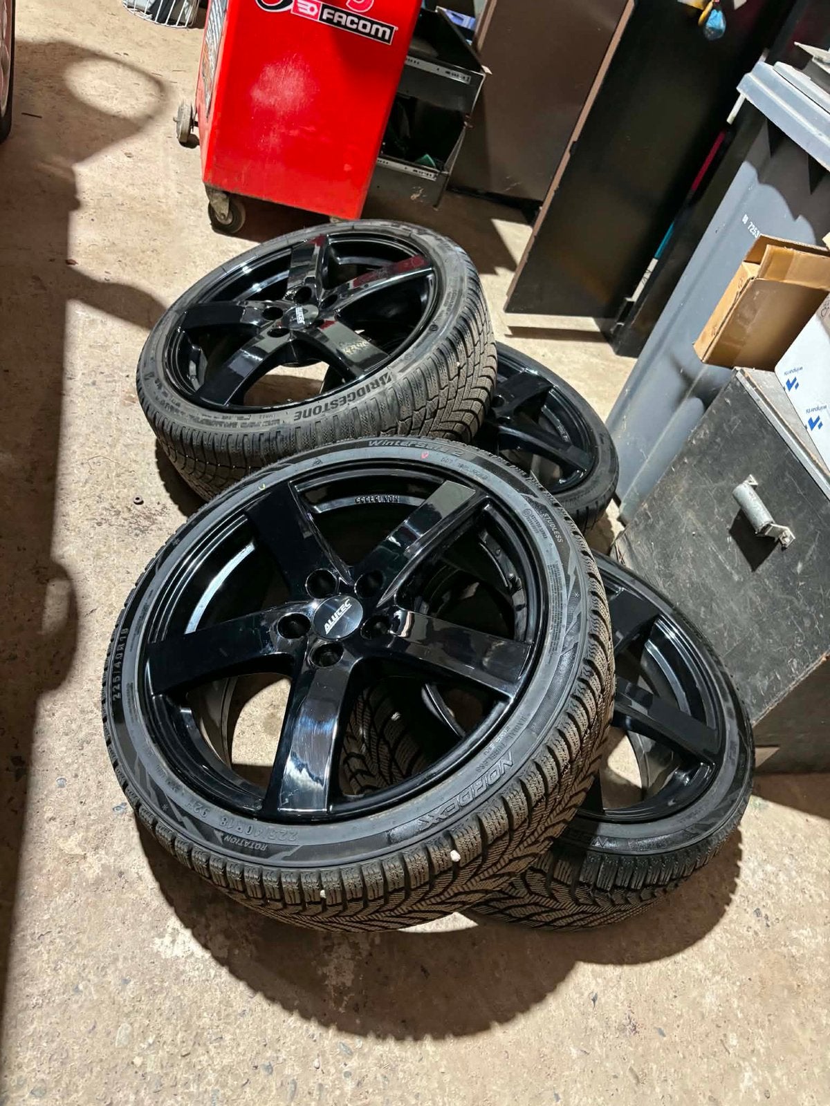 Alutec velgen golf 7 met winterbanden, Ophalen