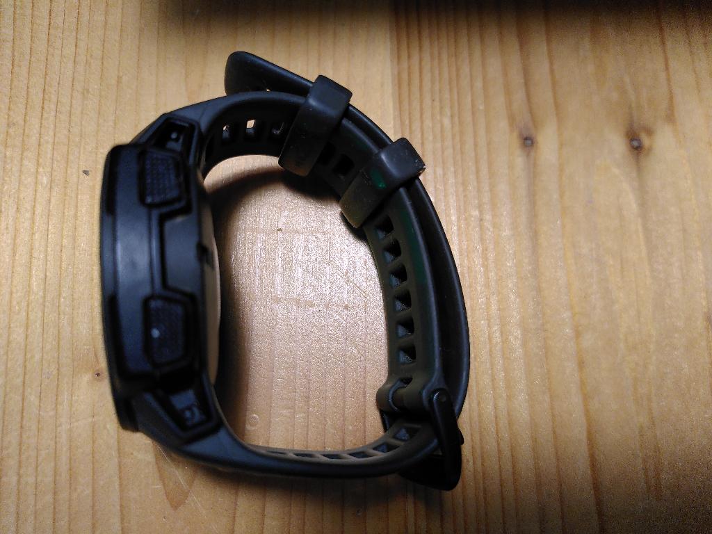 montre sport gps GARMIN INSTINCT, Étanche, Gris, Garmin, Comme neuf