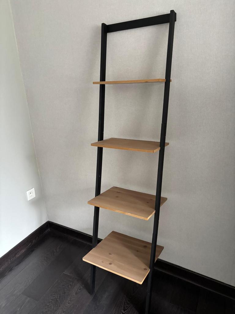 Wandrek met plankjes, Huis en Inrichting, Ophalen, Zo goed als nieuw