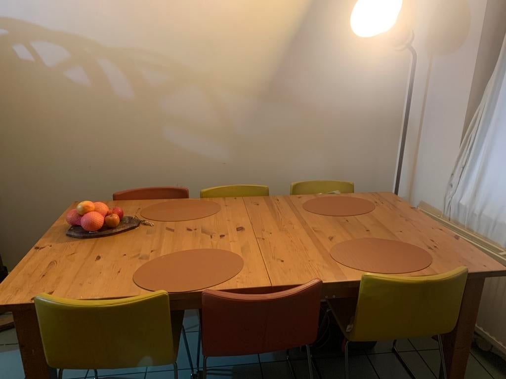 Table a manger, Enlèvement, Comme neuf