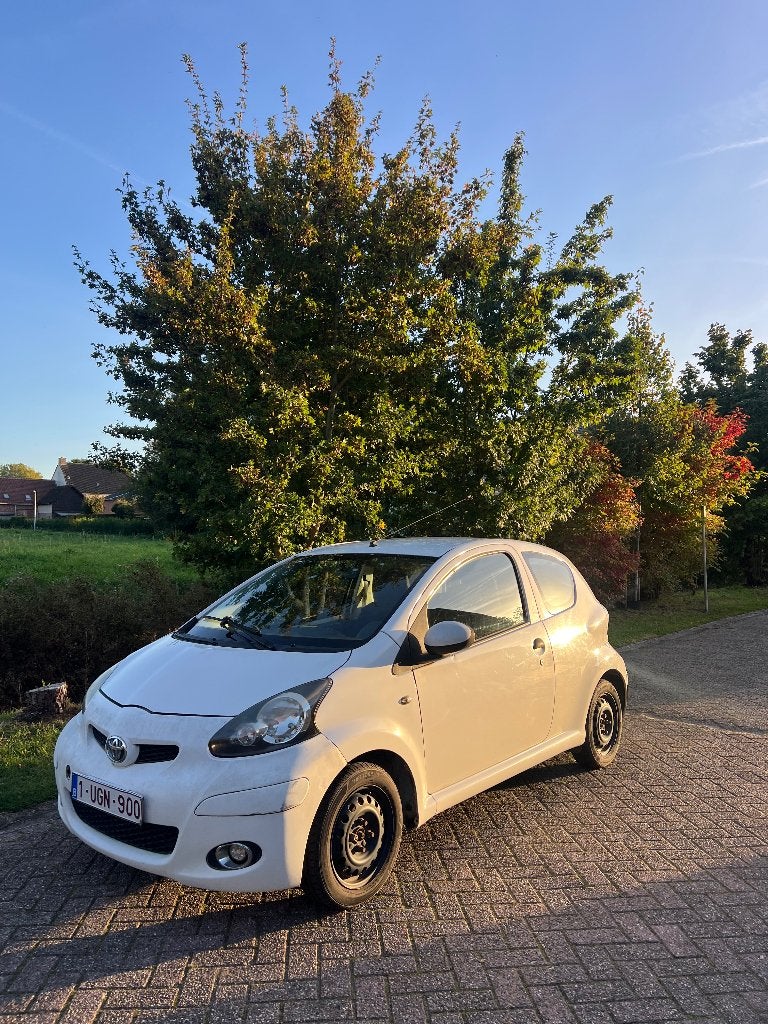 Toyota Aygo, Auto's, Stof, Wit, Grijs, Particulier