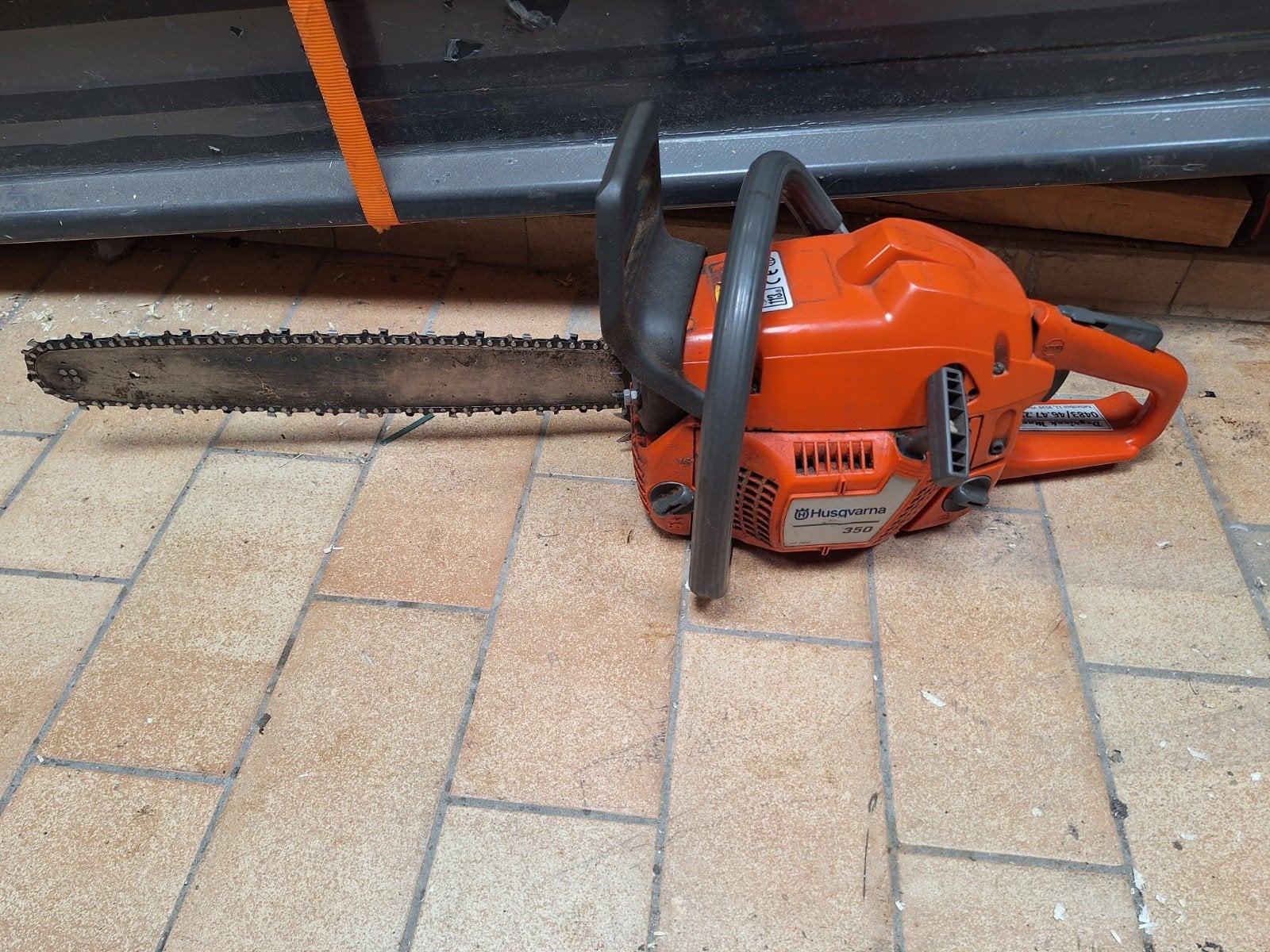 2 kettingzaag husqvarna en echo, Ophalen