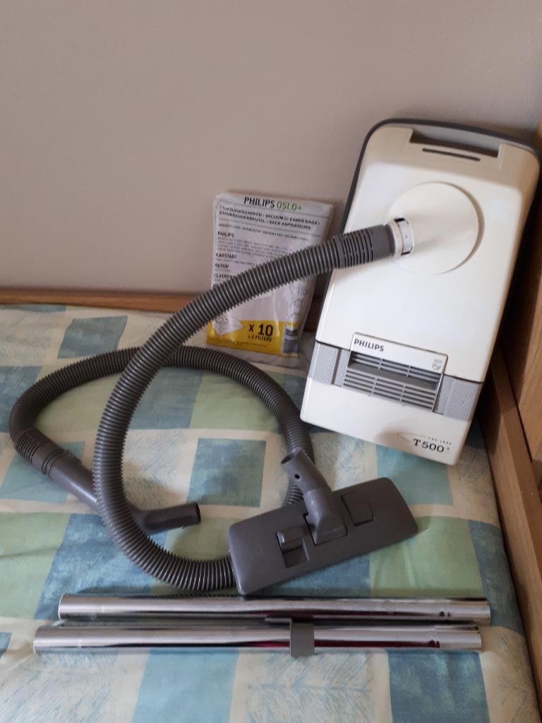 Complete Philips stofzuiger De Luxe T500s + stofzuigerzakken, Elektronische apparatuur, Stofzuigers, Gebruikt, Stofzuiger, Minder dan 1200 watt