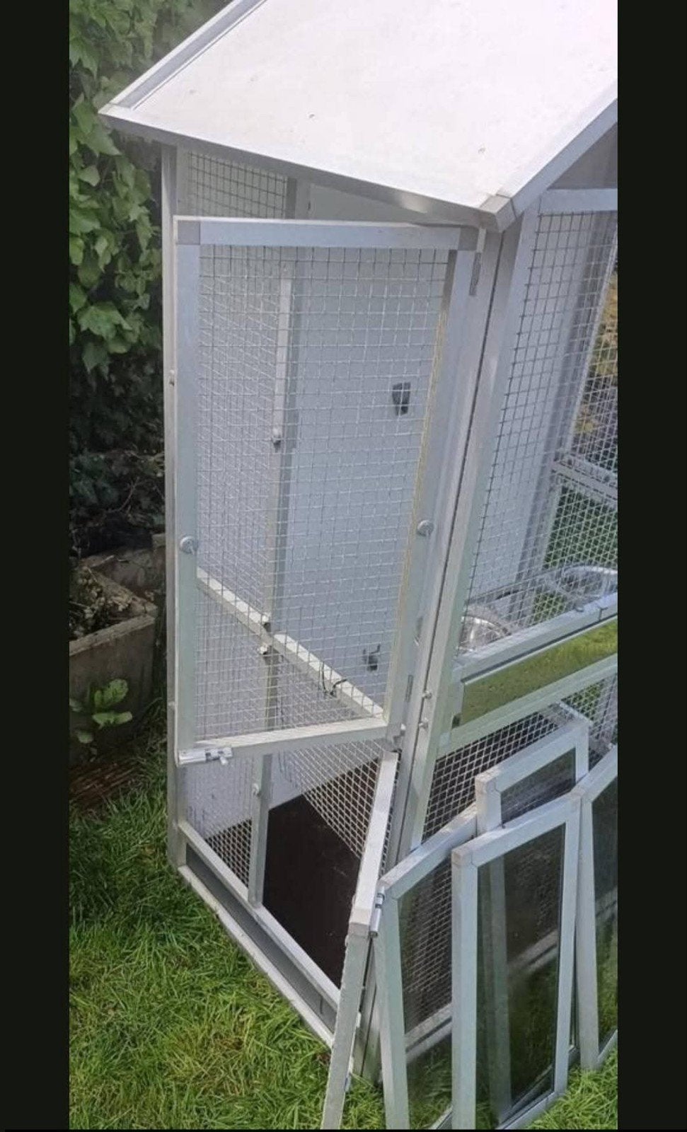 mooie aluminium volière te koop zo goed als nieuw, Ophalen, Zo goed als nieuw, Aluminium, Volière