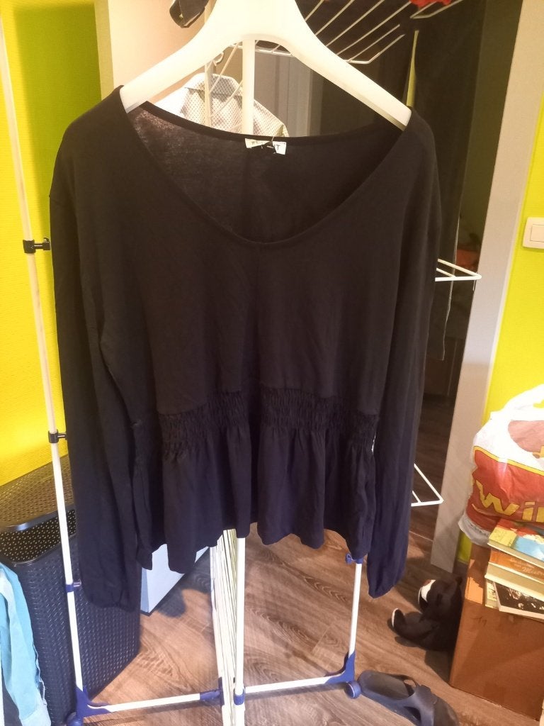 dames t shirt. Nieuw, Zwart, Maat 46/48 (XL) of groter, Nieuw, Ophalen of Verzenden