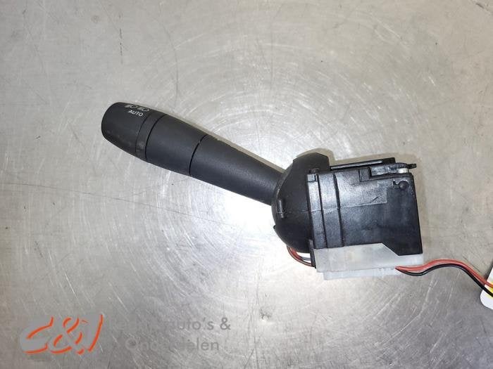 Commutateur feu clignotant d'un Renault Trafic, Renault, -, 3 mois de garantie, Utilisé