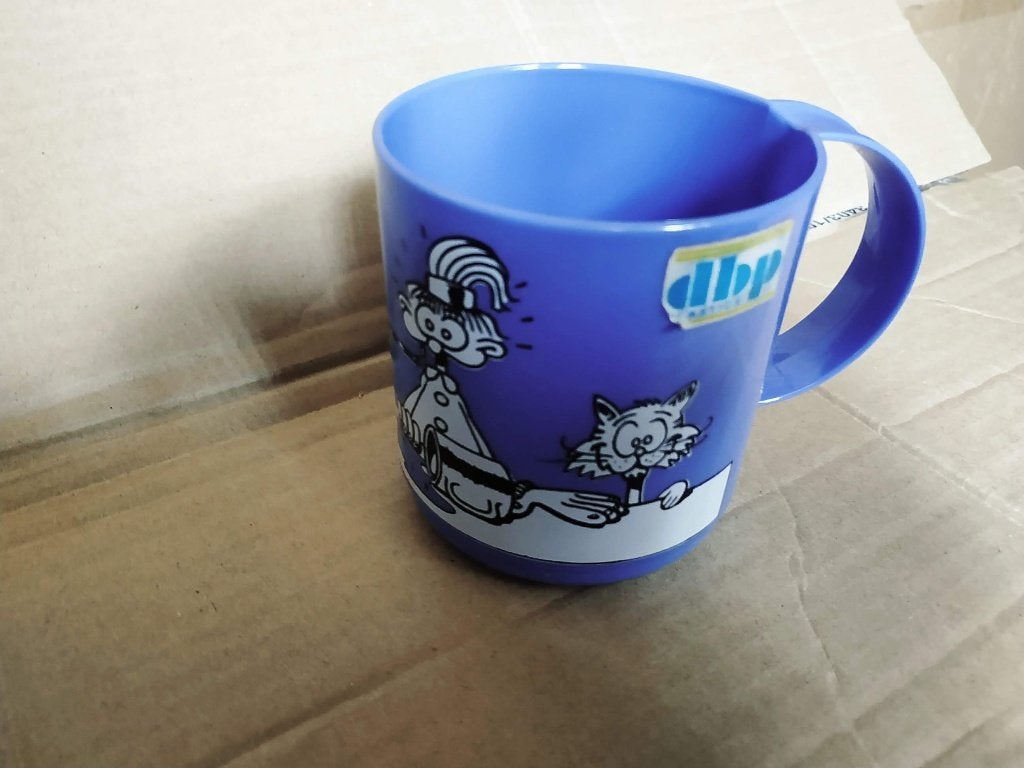 nieuwe plastieken bekers voor de baby/peuter uit te kiezen, Enfants & Bébés, Aliments pour bébé & Accessoires, Enlèvement ou Envoi