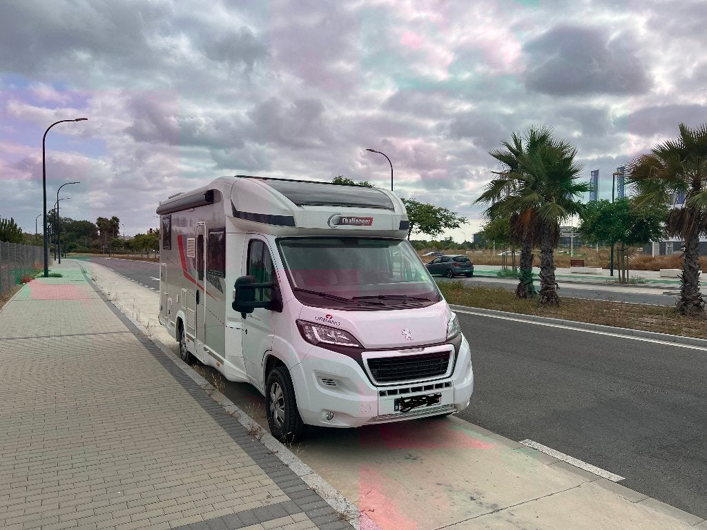 Challenger 384 Etape 2024 | 55.000 km | 4 slaapplaatsen, Caravanes & Camping, Camping-cars, Jusqu'à 4, Boîte manuelle, Challenger