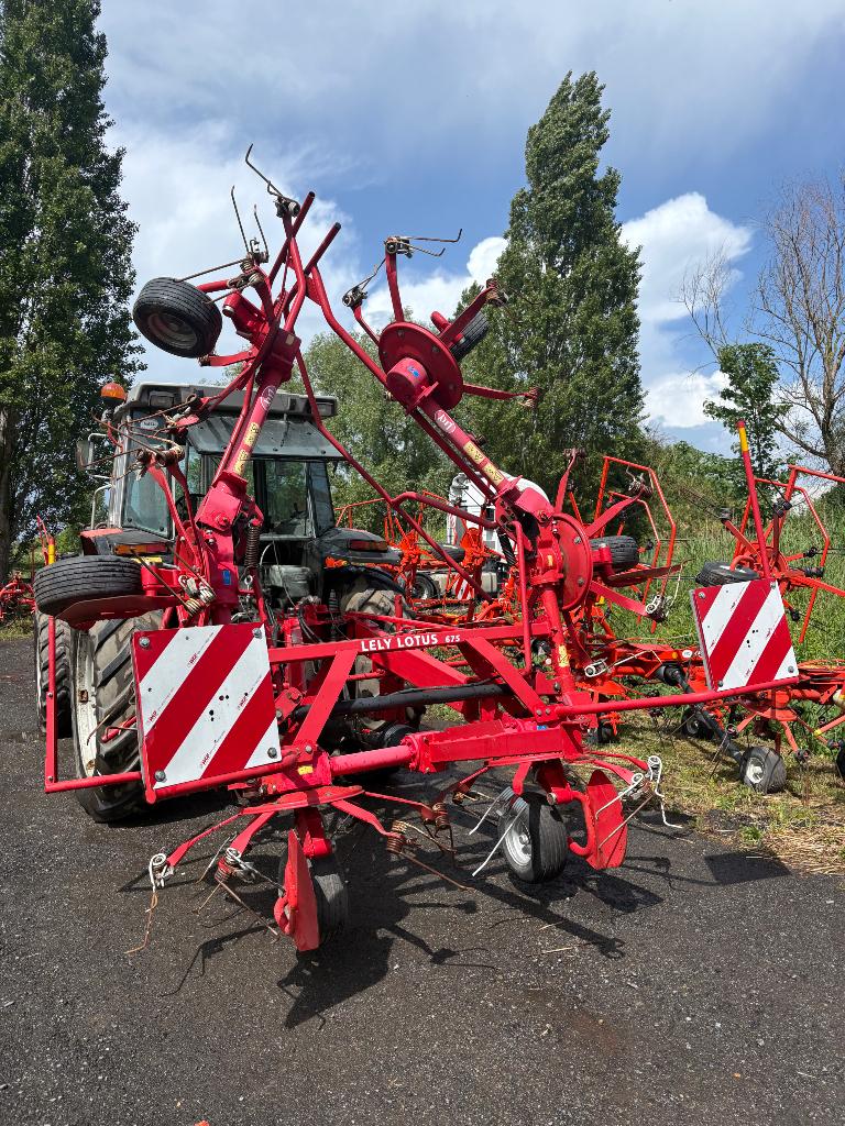 Lely Stabilo 675 faneuse 2013, Articles professionnels, Agriculture | Outils, Enlèvement, Autre, Agricole