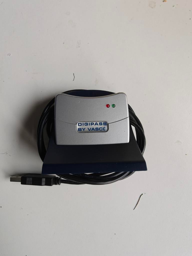 Vasco e-ID reader, Ophalen