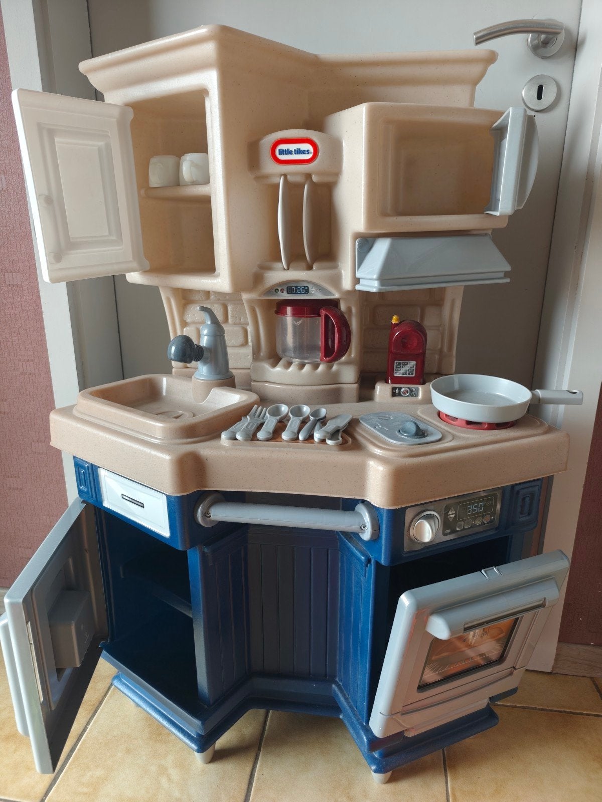 Cuisine à jouets Little Tikes décente en très bon état, Enfants & Bébés, Enlèvement