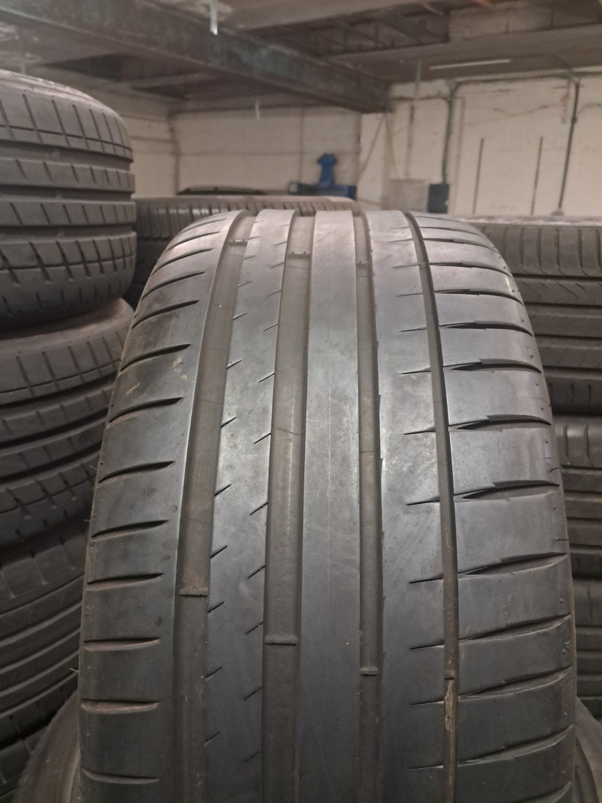25540r18 255 40 r18 255/40/r18 MICHELIN demmont (Leasing