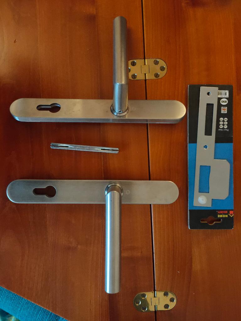 Lot quincaillerie porte — poignées inox design, Bricolage & Construction, Enlèvement ou Envoi, Neuf, Inox