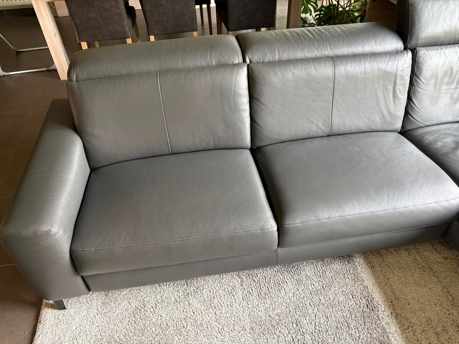 Driezit zetel in leder met chaise longue, Ophalen