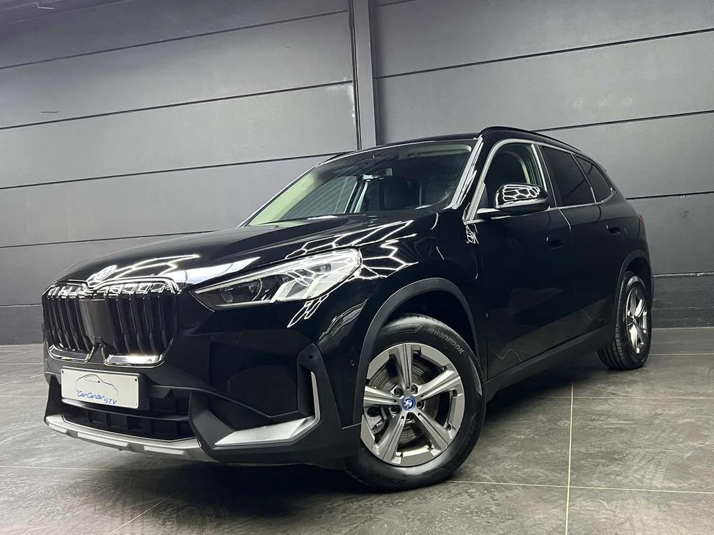 BMW X1 xDrive25e 4WD Hybrid / Virtual dash / 2025/CARPLAY, Auto's, Stof, Gebruikt, Zwart, Zwart
