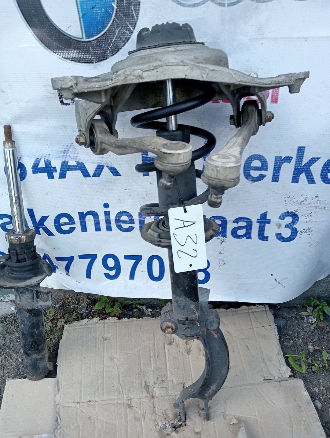 Schokdemper links-voor van een Audi A4, Gebruikt, -, -, -
