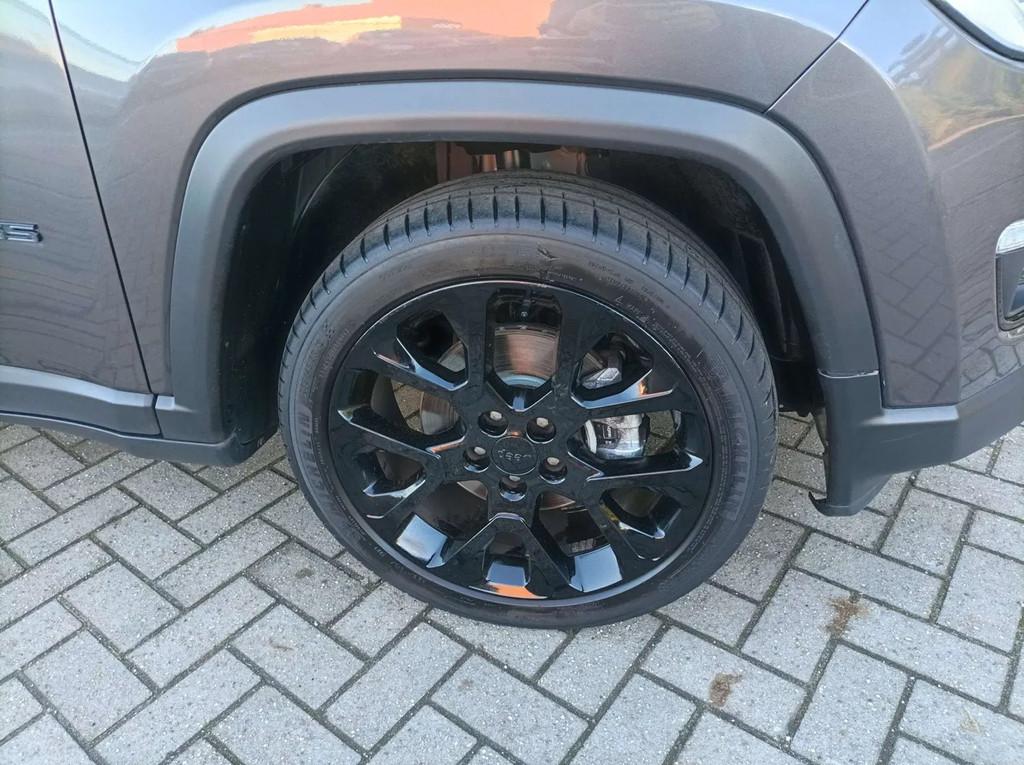 Jeep Compass Compass 1.3 GSE T4 Limited met 29.510 km, Autos, Jeep, Achat, Euro 6, Entreprise, 96 kW