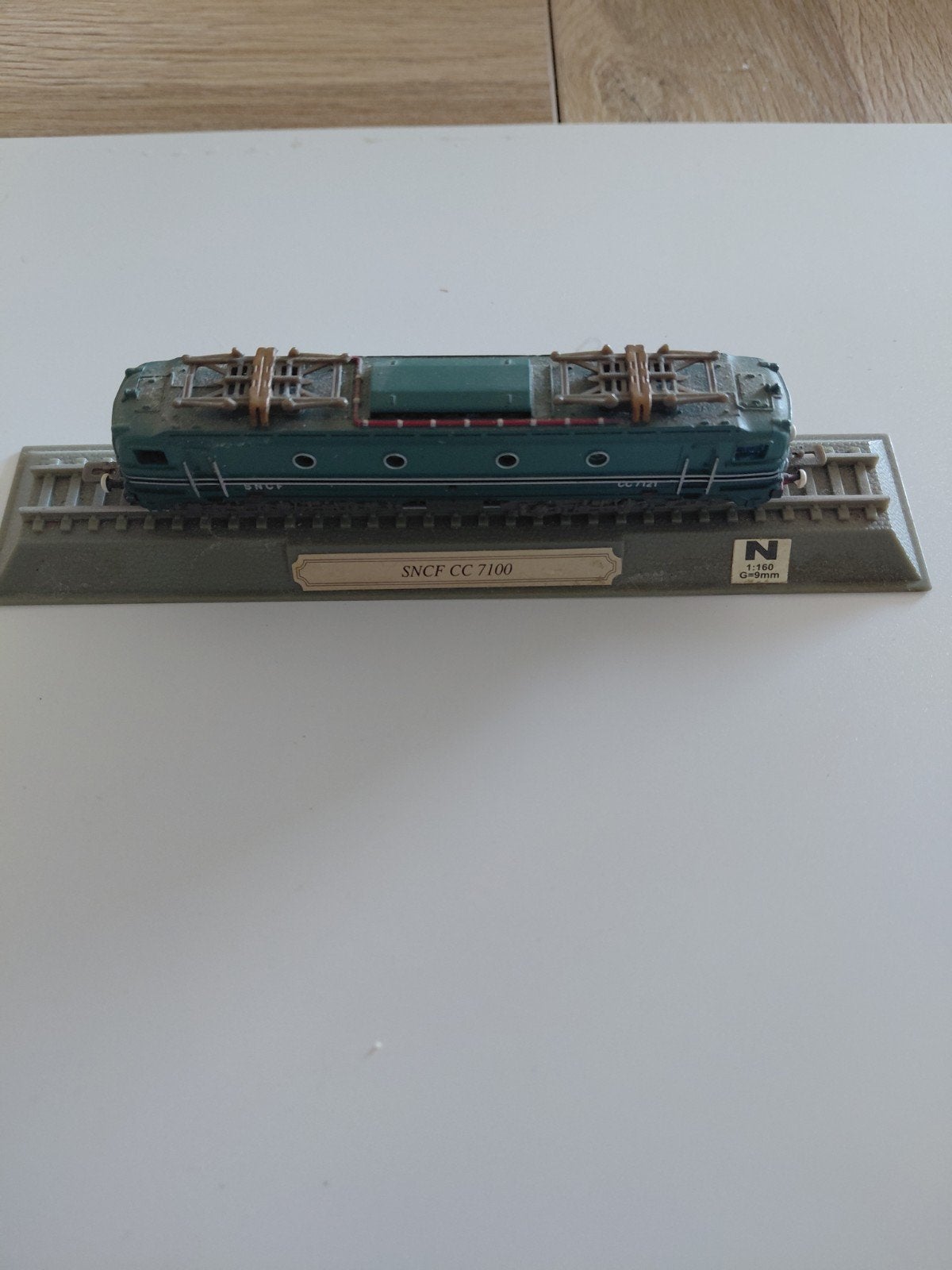 Lot de 2 locomotives et 3 tramways N miniatures, Hobby & Loisirs créatifs, Trains miniatures | Échelle N, Enlèvement ou Envoi