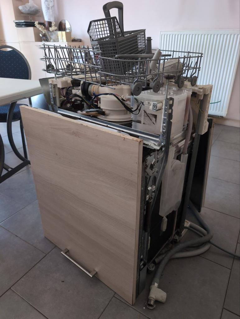 Lave vaisselle AEG FAVORIT55011VI 60cm/90cm, Electroménager, Lave-vaisselle, Ne fonctionne pas, Encastré, 85 à 90 cm, 60 cm ou plus