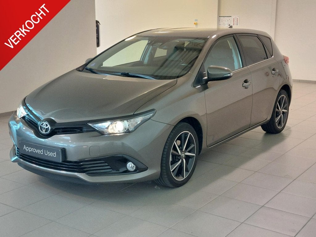 Toyota Auris 1.2L Turbo Benzine Style, Voorwielaandrijving, Automatische klimaatregeling, Gebruikt, Euro 6