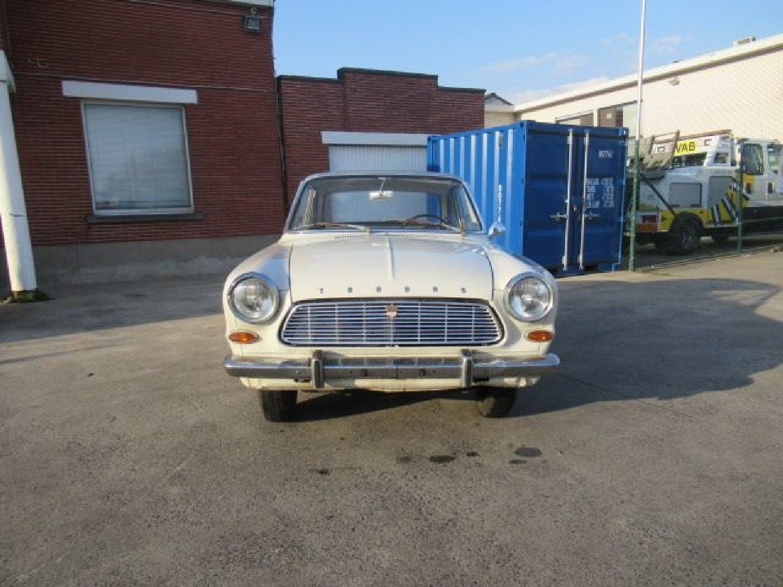 FORD TAUNUS M 12  BENZINE 06/65, Overige modellen, https://public.car-pass.be/vhr/7d8c2490-14ba-48fb-9264-547cfcb6f802, Wit, Bedrijf