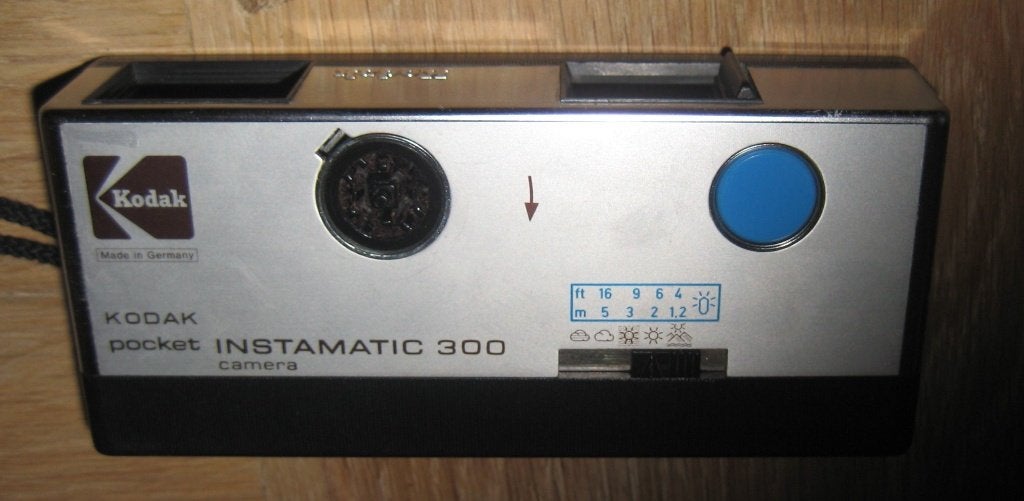 Appareil photo de poche KODAK - Instamatic Camera 300, TV, Hi-fi & Vidéo, Appareils photo analogiques, Enlèvement ou Envoi, Utilisé