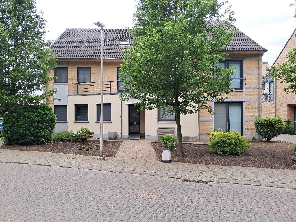 Appartement te koop  in centrum zonhoven, Immo, Verkoop zonder makelaar, Provincie Limburg, Zonhoven, Appartement