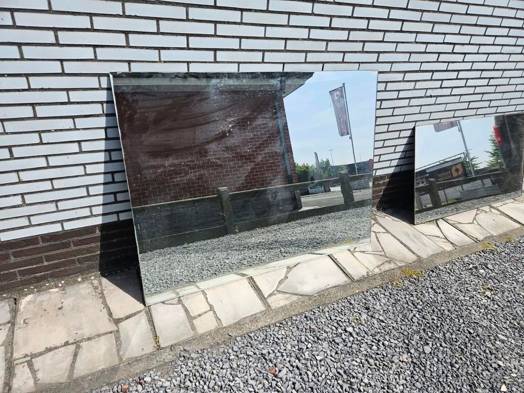 Miroir, Enlèvement
