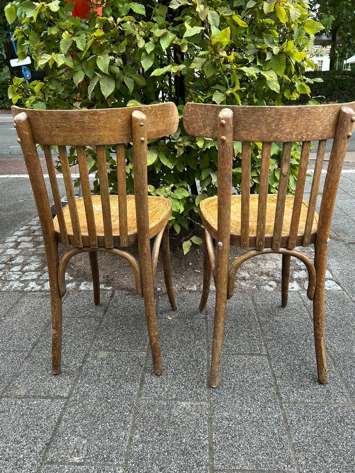 Houten retro / vintage caféstoel - 2x, Enlèvement, Utilisé, Bois, Deux
