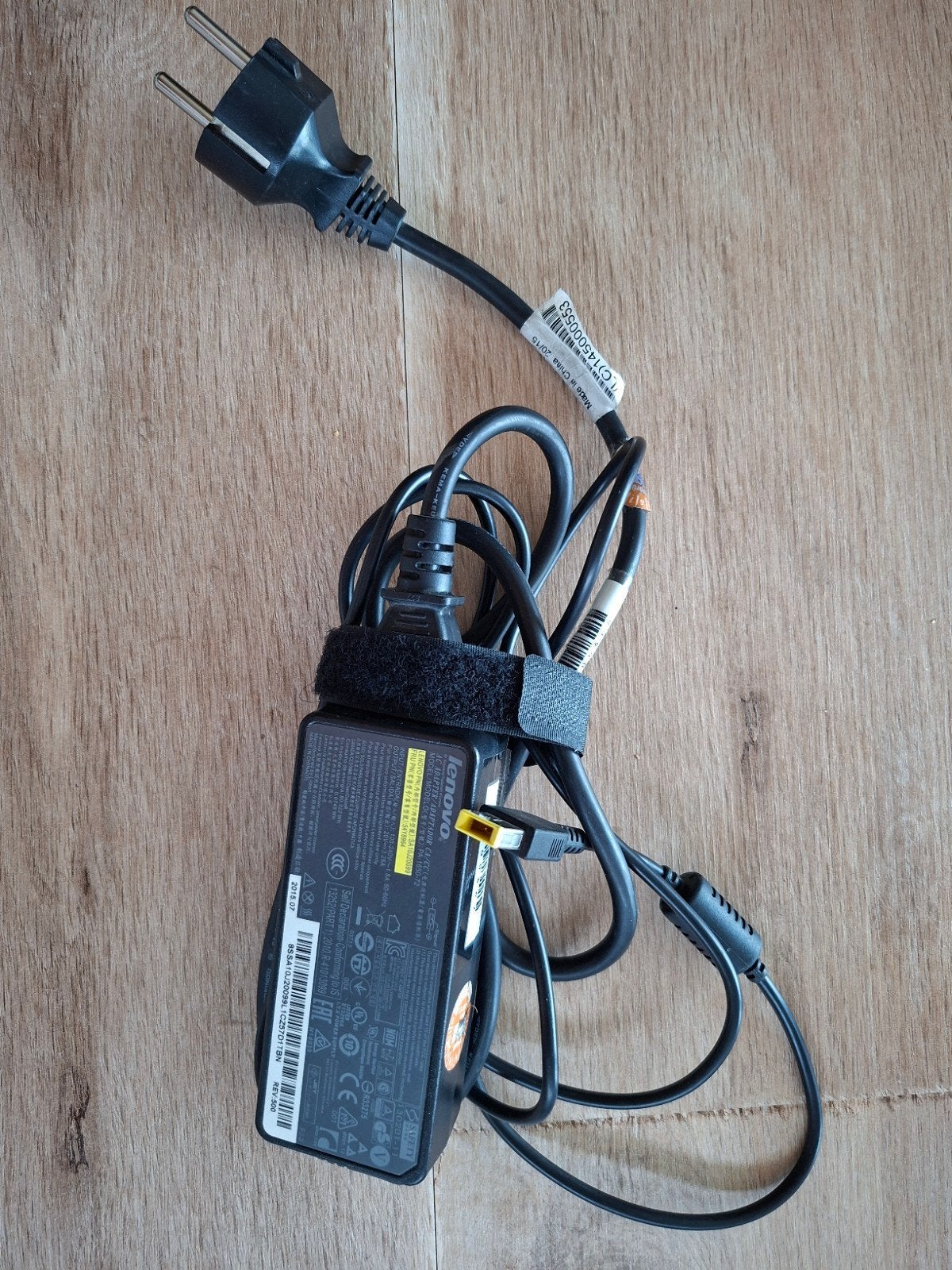 Chargeur / Adaptateur d'origine Lenovo 65W (PA-1650-72 - Sli, Informatique & Logiciels, Chargeurs d'ordinateur portable, Enlèvement ou Envoi