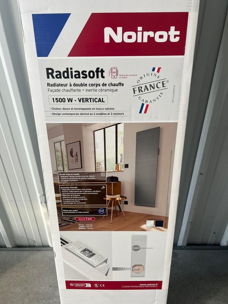 Radiasoft GRIS NOIROT verticaal aangesloten elektrische verw, Doe-het-zelf en Bouw, Ophalen