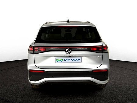 Volkswagen Tayron 1.5 eTSI mHEV ACT Life 7pl. DSG, Autos, Argent ou Gris, Achat, Automatique, Commande vocale
