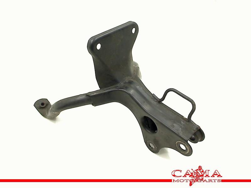 CARENAGE SUPPORT (UPPER) ZXR 400 1991-2003 (ZXR400 ZX400L), Dhr. S. di Majo, Utilisé, Info@cama-motorparts.nl, P.J. Troelstraweg 8 8
3144 CX  MAASSLUIS, NL