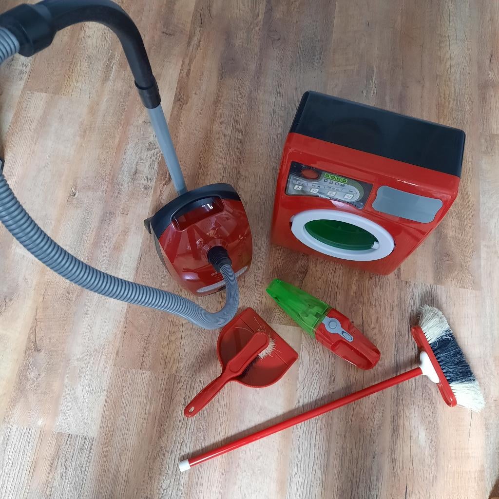 Kit de nettoyage et de ménage pour enfants - Dès 3 ans, Enfants & Bébés, Jouets | Éducatifs & Créatifs, Utilisé, Électronique