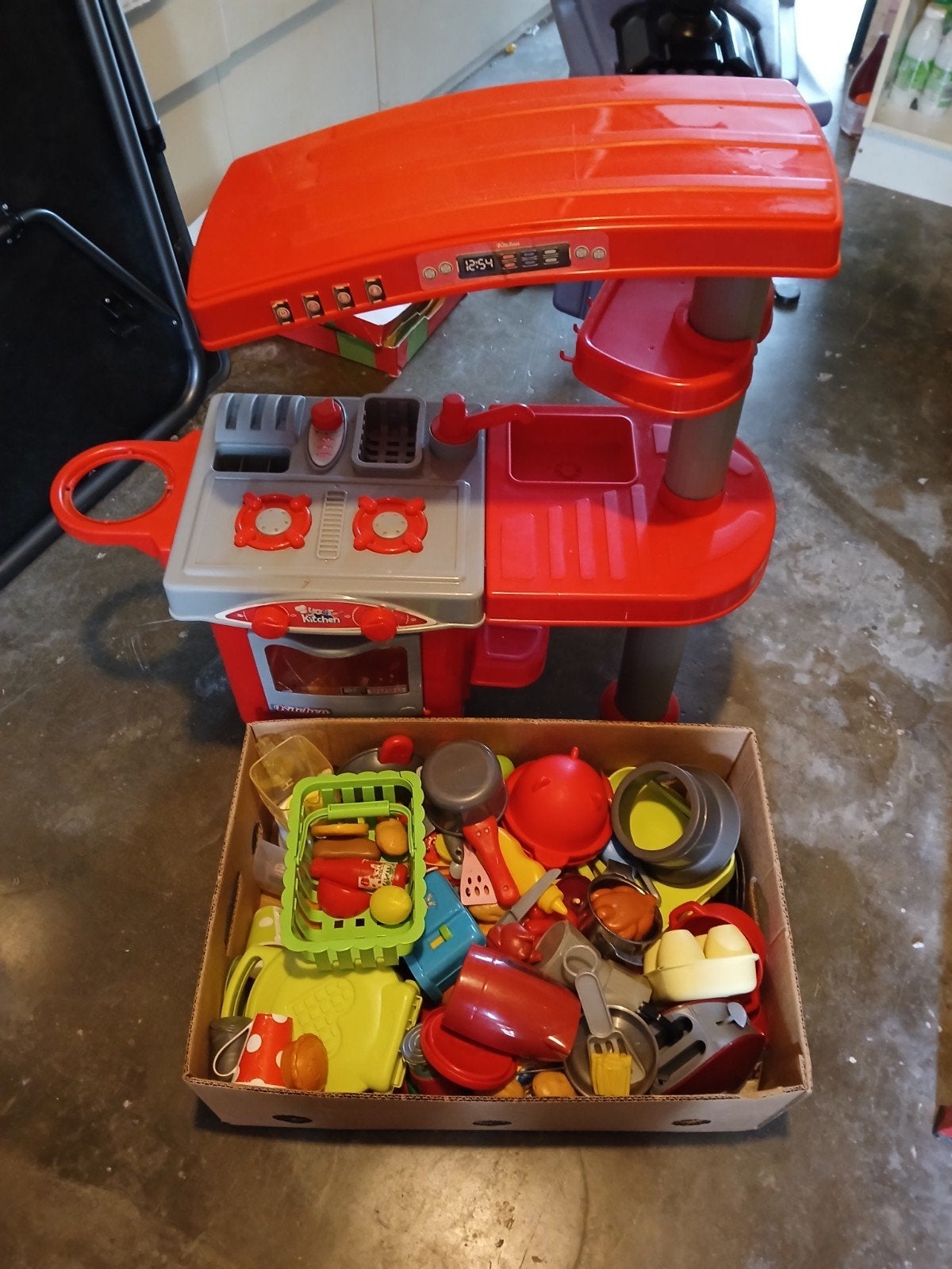 Kinder keukentje met toebehoren, Ophalen of Verzenden