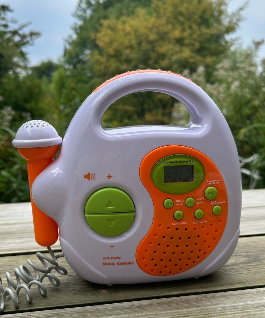 Machine à karaoké rétro avec microphone et radio, Enlèvement, Utilisé, Radio