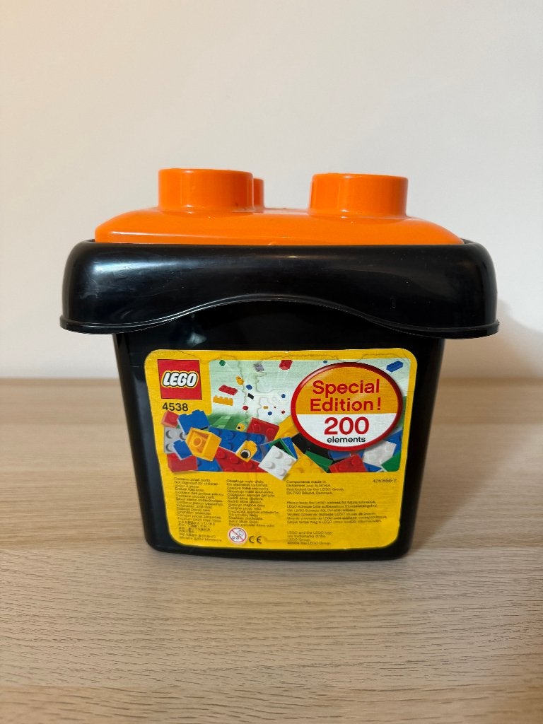 Leuke LEGO doos, gevuld met allerlei stukjes (echte Lego), Enfants & Bébés, Jouets | Duplo & Lego, Utilisé, Lego, Briques en vrac