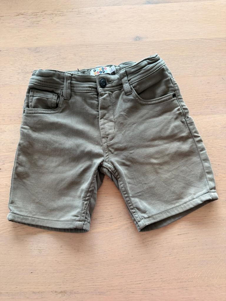 Short maat 122, Enfants & Bébés, Vêtements enfant | Taille 122, Enlèvement ou Envoi, Comme neuf