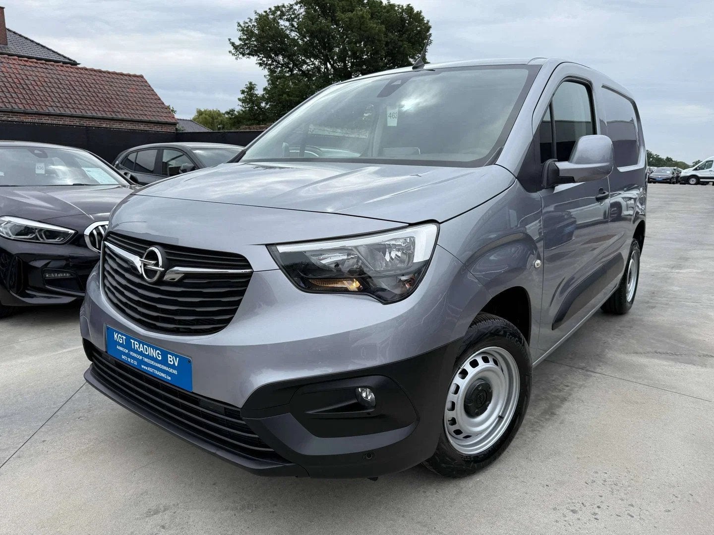 Opel Combo 1.2i 110PK LICHTE VRACHT NAVIGATIE CARPLAY PDC AI, Autos, 121 g/km, Argent ou Gris, Achat, Euro 6