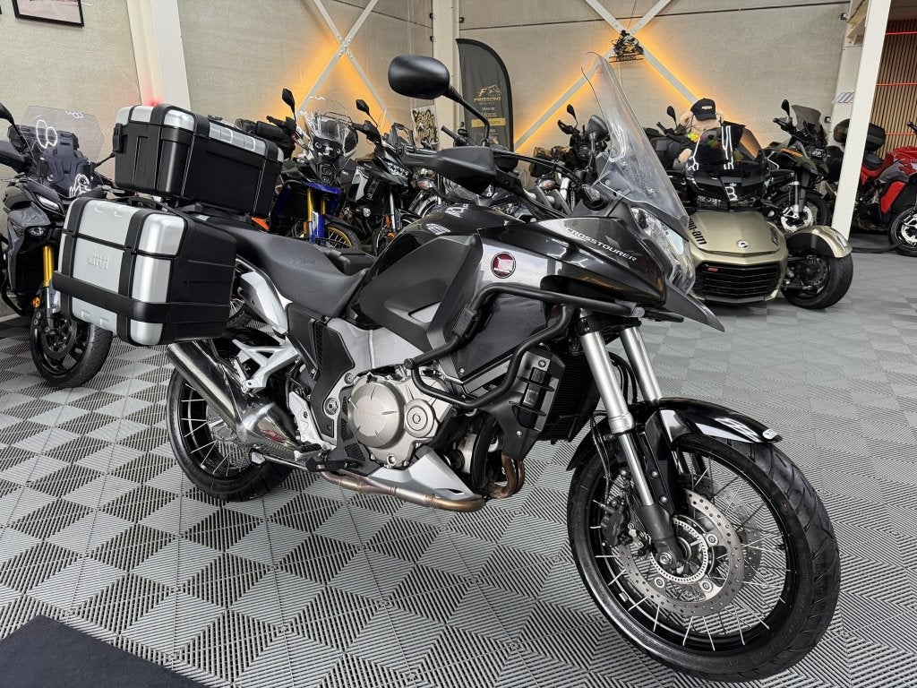 HONDA VFR1200X CROSSTOURER * GARANTIE * 2012 * 26.143 km, Occasion, ABS, 4 cilinders, Motorrijbewijs A
